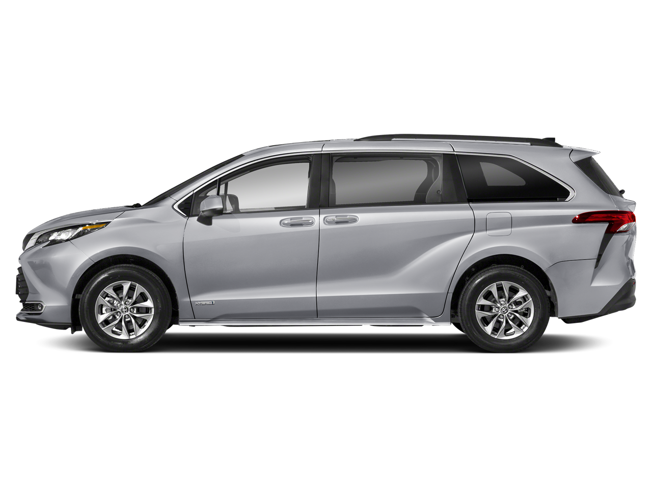 2022 Toyota Sienna XLE 8 Passenger