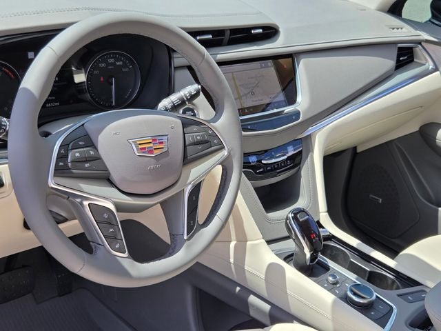 2025 Cadillac XT5 Premium Luxury