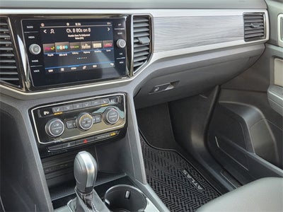 2023 Volkswagen Atlas Cross Sport 2.0T SE w/Technology