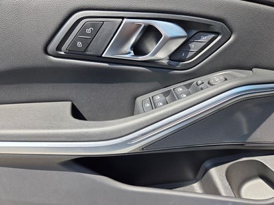 2025 BMW 3 Series 330i