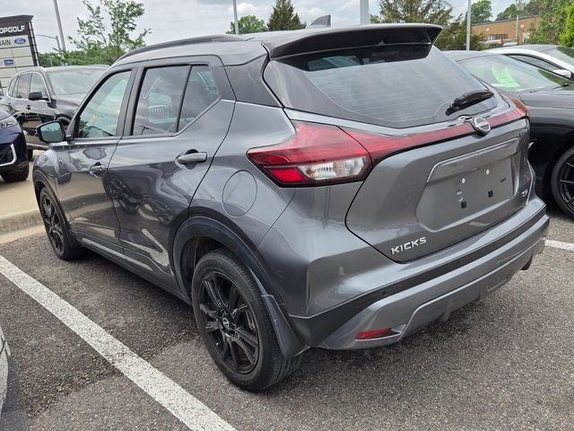 2022 Nissan Kicks SR