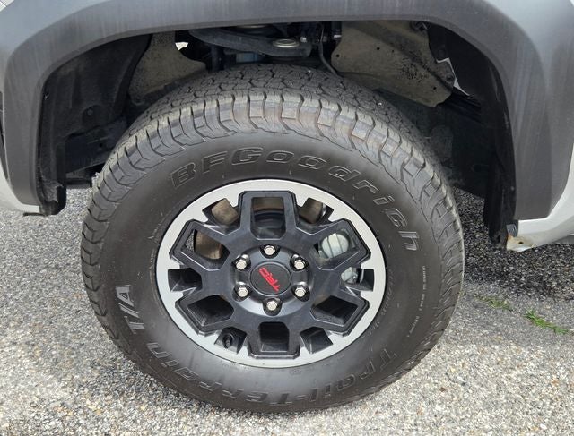 2024 Toyota Tacoma TRD Off-Road