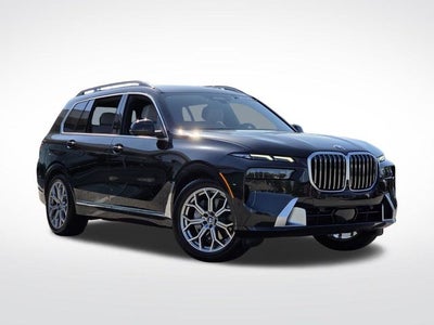 2025 BMW X7 xDrive40i