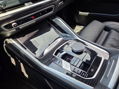 2024 BMW X6 xDrive40i