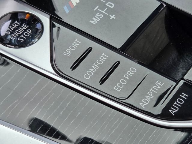 2021 BMW X7 M50i