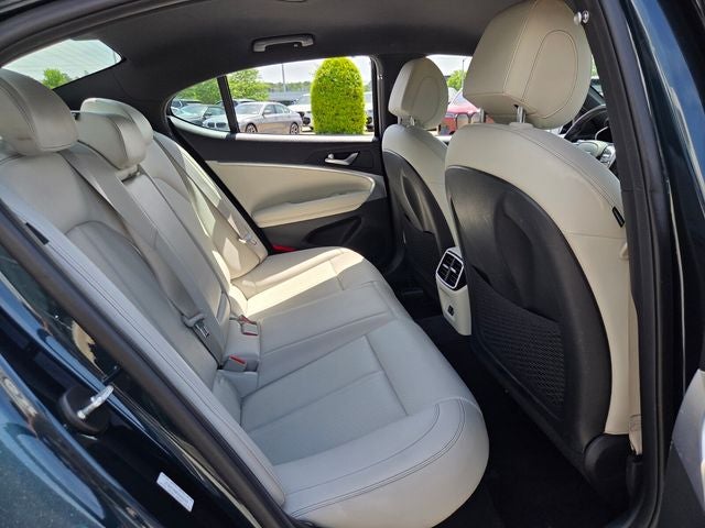 2024 Genesis G70 2.5T