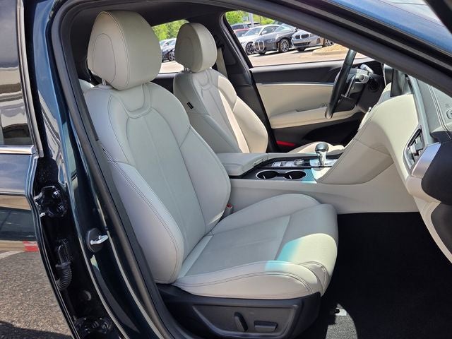 2024 Genesis G70 2.5T