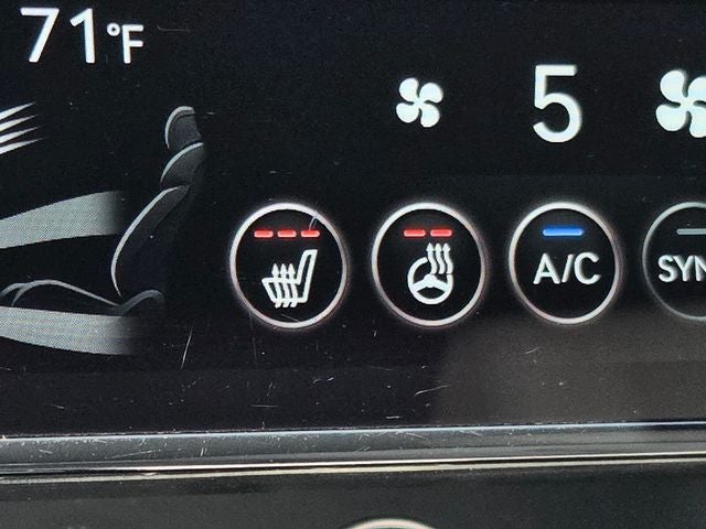 2024 Genesis G70 2.5T