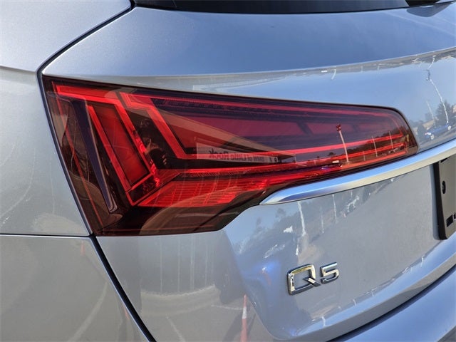 2023 Audi Q5 40 Premium quattro