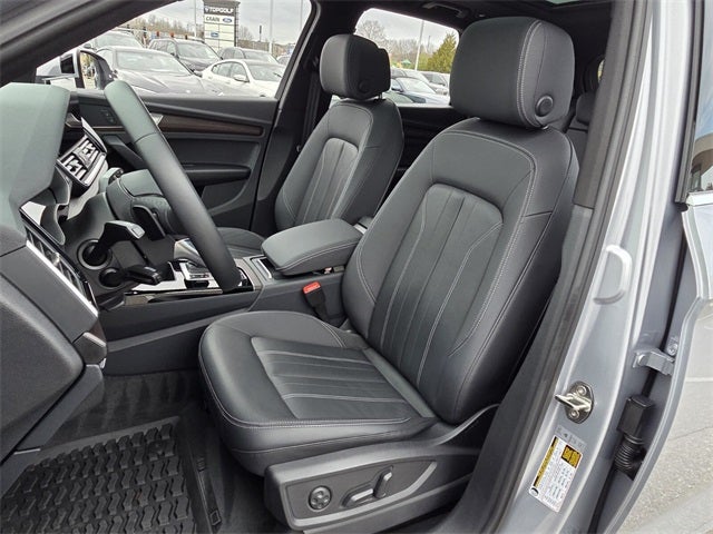 2022 Audi Q5 45 S line Premium quattro