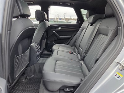 2022 Audi Q5 45 S line Premium quattro