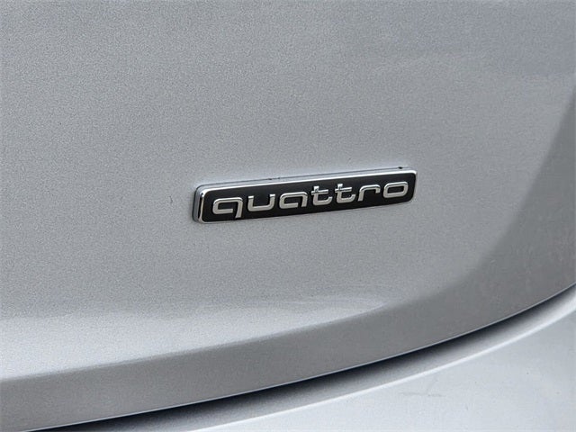 2022 Audi Q5 45 S line Premium quattro