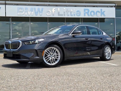 2024 BMW 5 Series 530i