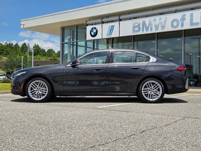 2024 BMW 5 Series 530i