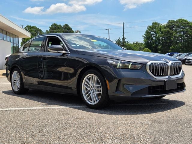 2024 BMW 5 Series 530i
