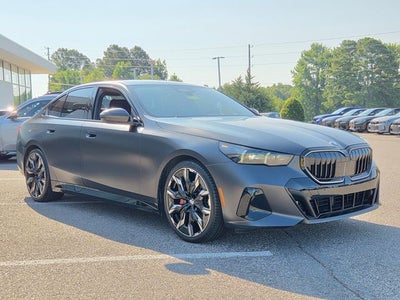2025 BMW 5 Series 530i