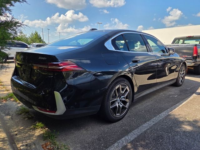 2026 BMW 5 Series 530i xDrive