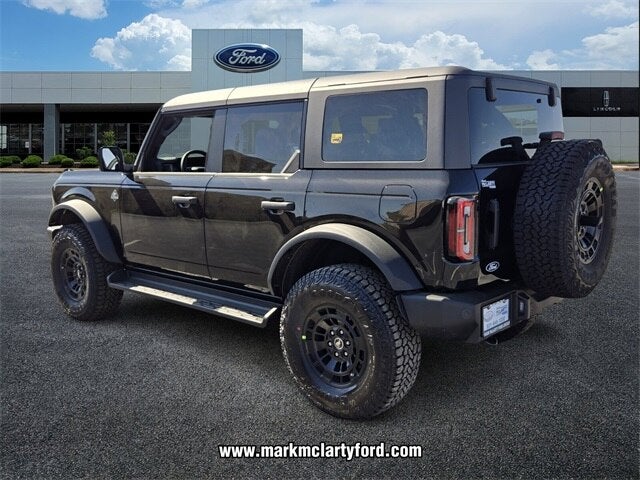 2026 Ford Bronco Outer Banks®