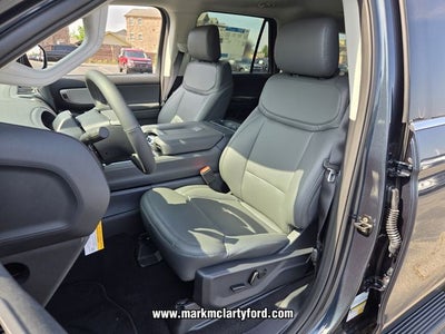 2026 Ford Expedition Active