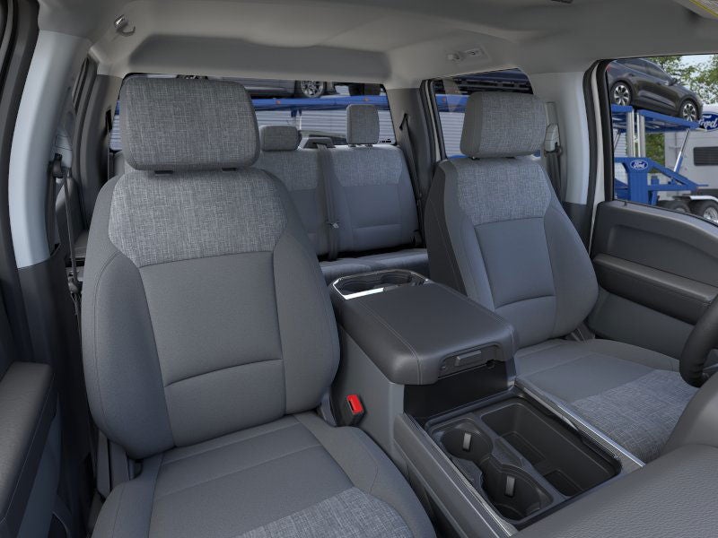 2026 Ford Super Duty F-350® XLT