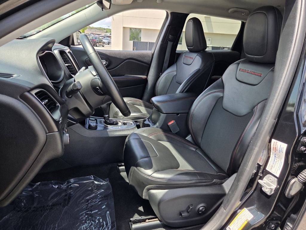 2020 Jeep Cherokee Trailhawk