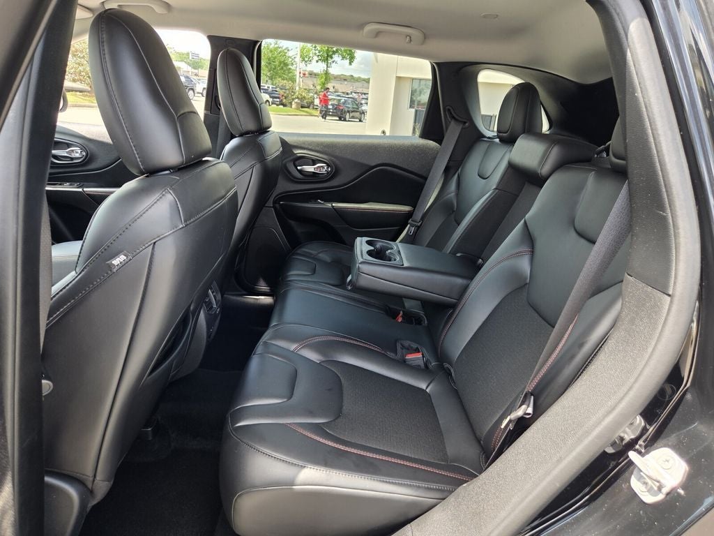 2020 Jeep Cherokee Trailhawk