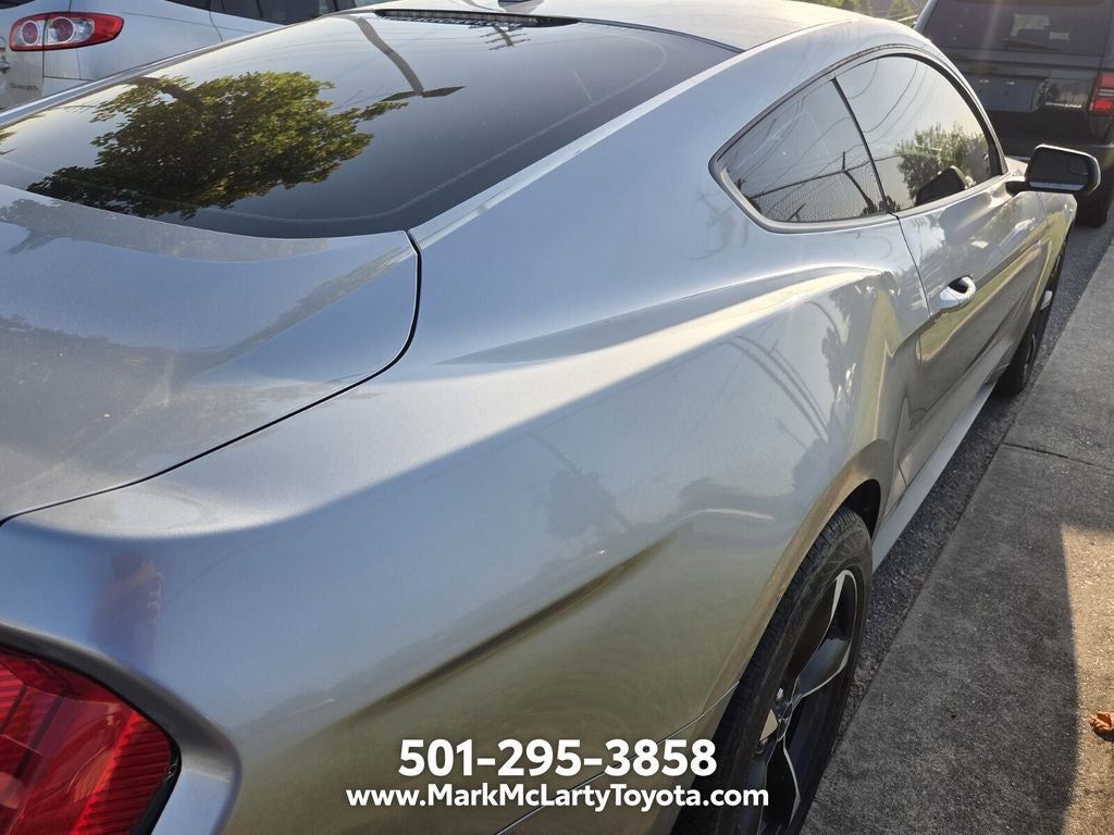 2020 Ford Mustang EcoBoost