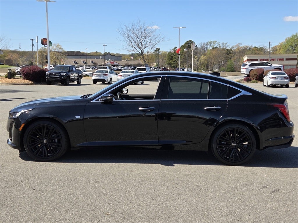 2022 Cadillac CT5 Premium Luxury