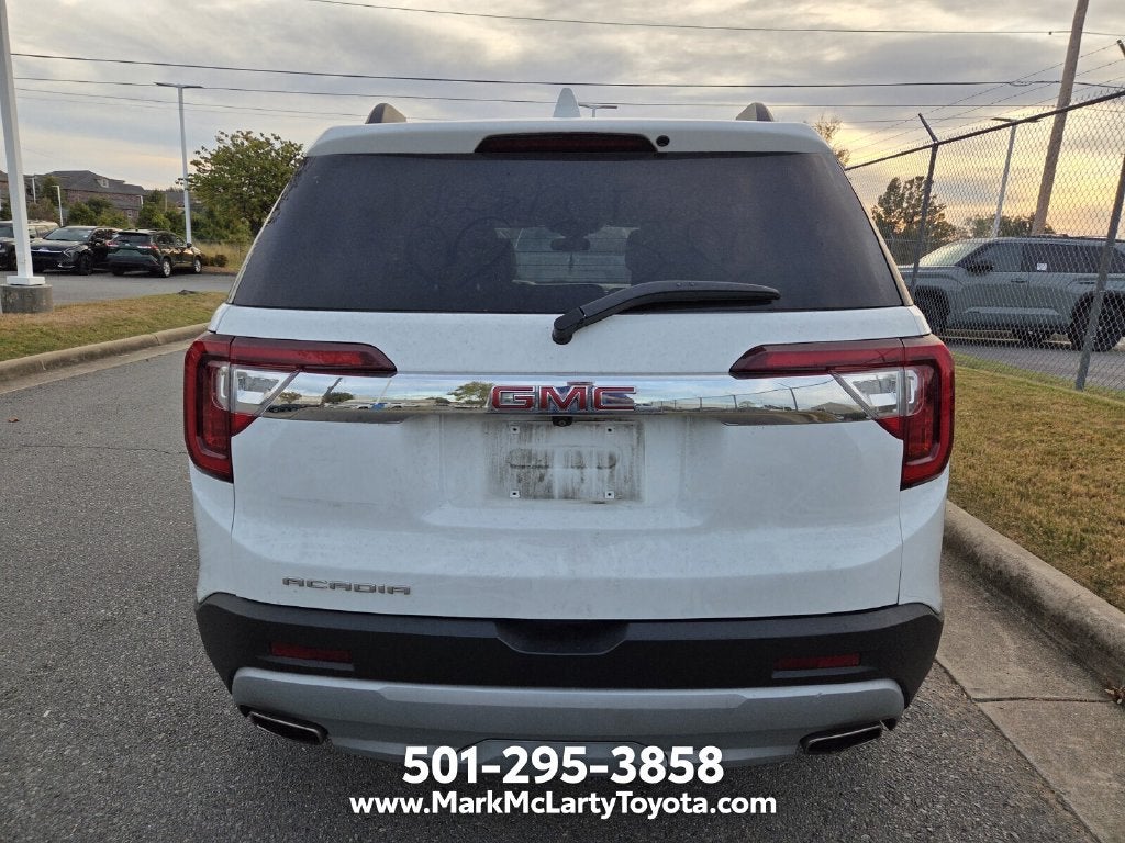 2023 GMC Acadia SLT