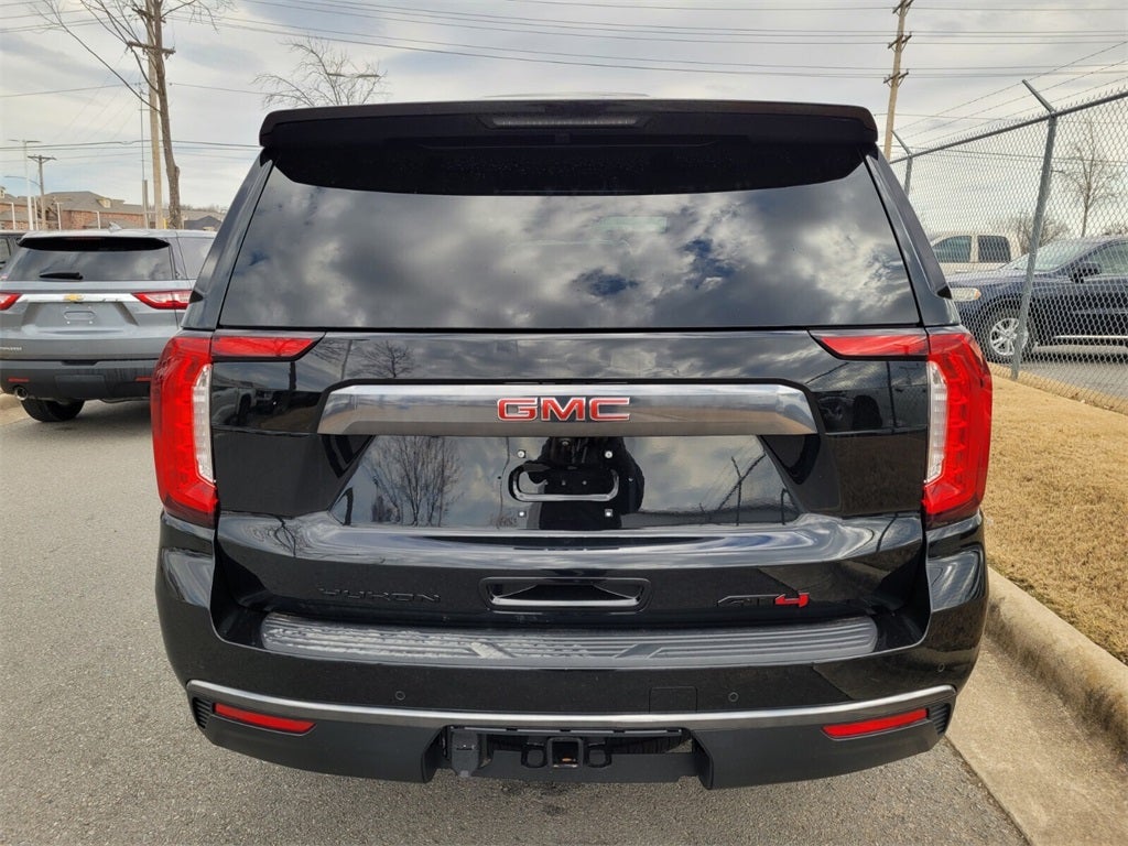2023 GMC Yukon AT4