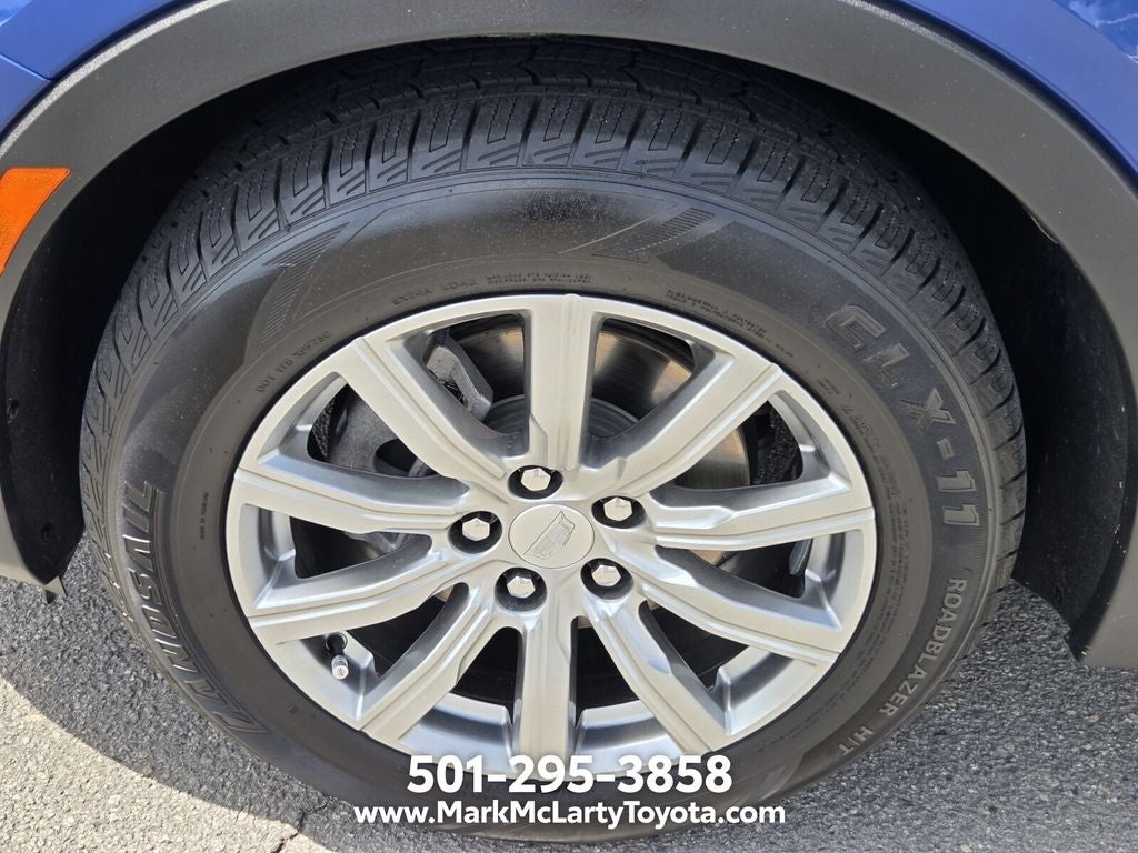 2023 Cadillac XT4 Premium Luxury