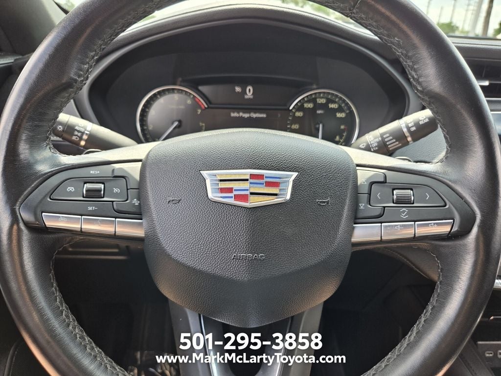 2023 Cadillac XT4 Premium Luxury