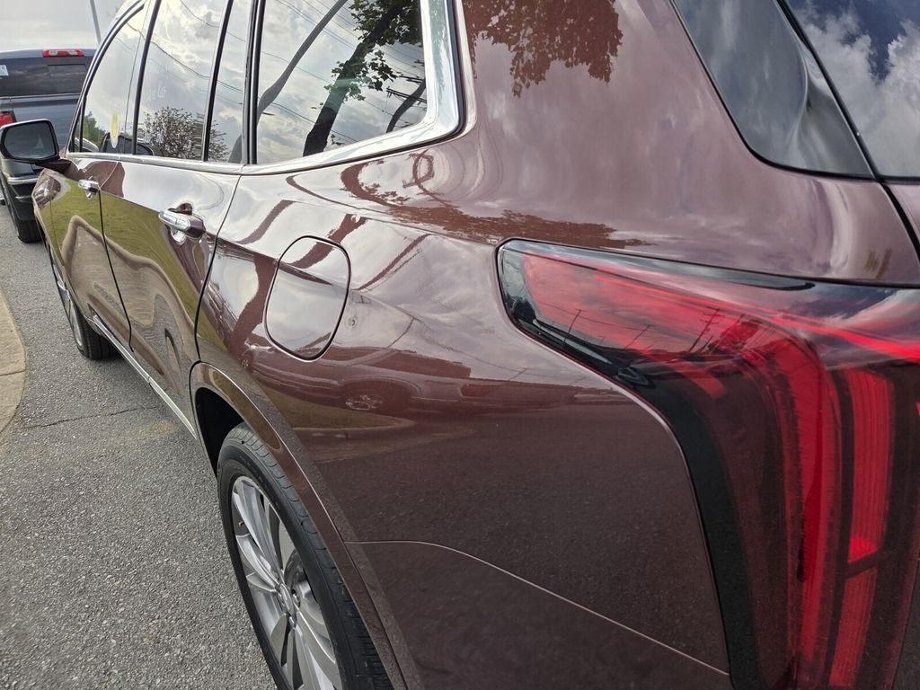 2022 Cadillac XT6 Premium Luxury