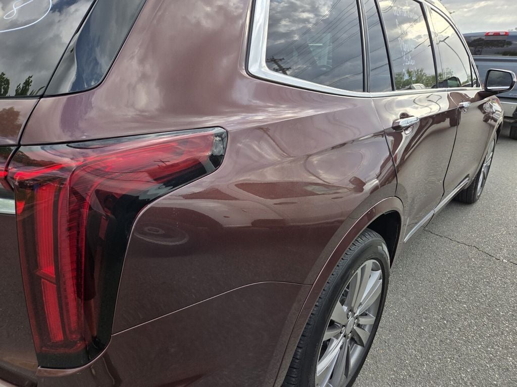 2022 Cadillac XT6 Premium Luxury