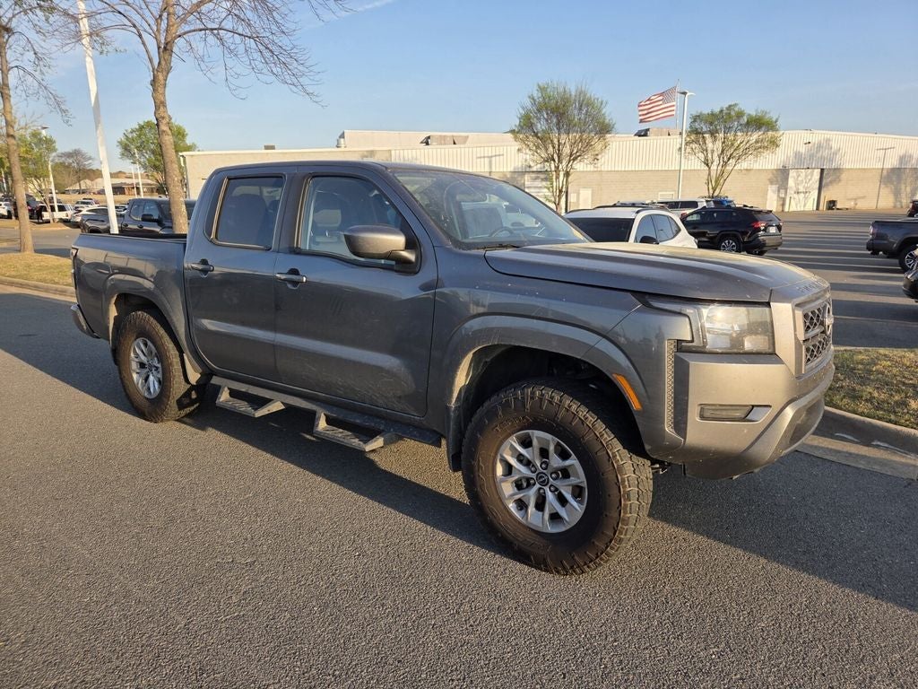 2024 Nissan Frontier SV