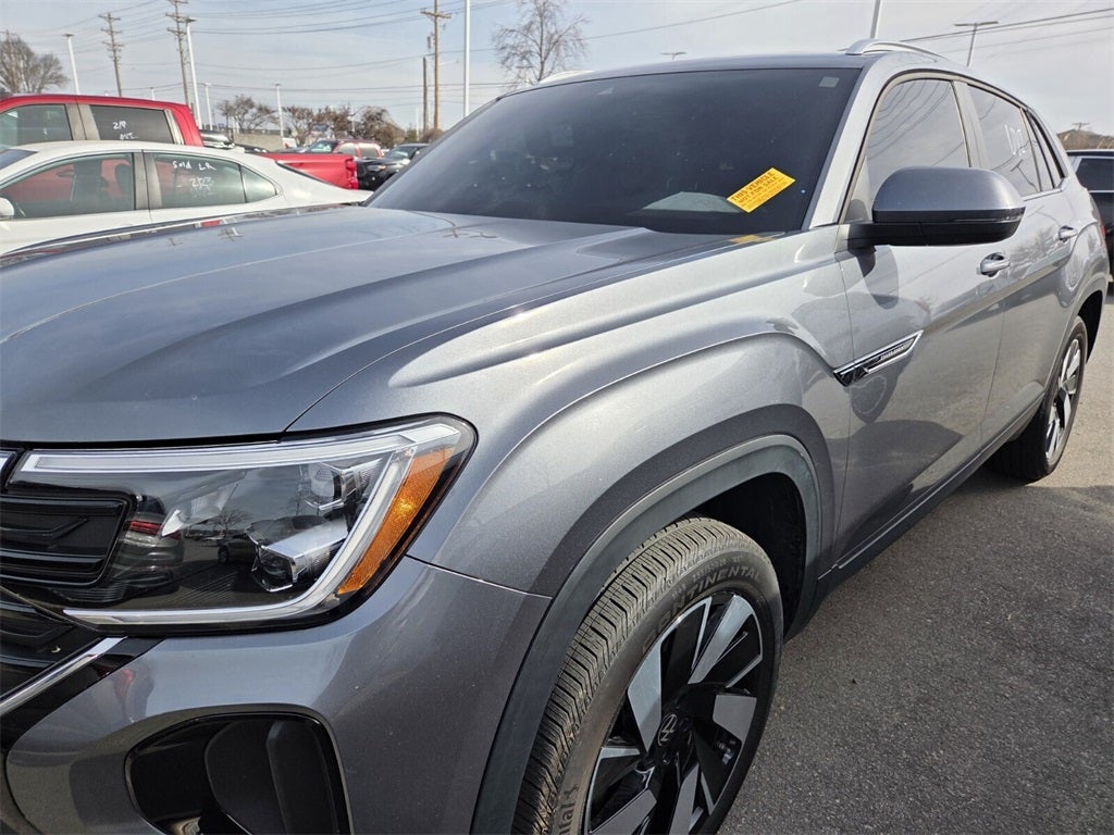 2025 Volkswagen Atlas Cross Sport 2.0T SE w/Technology