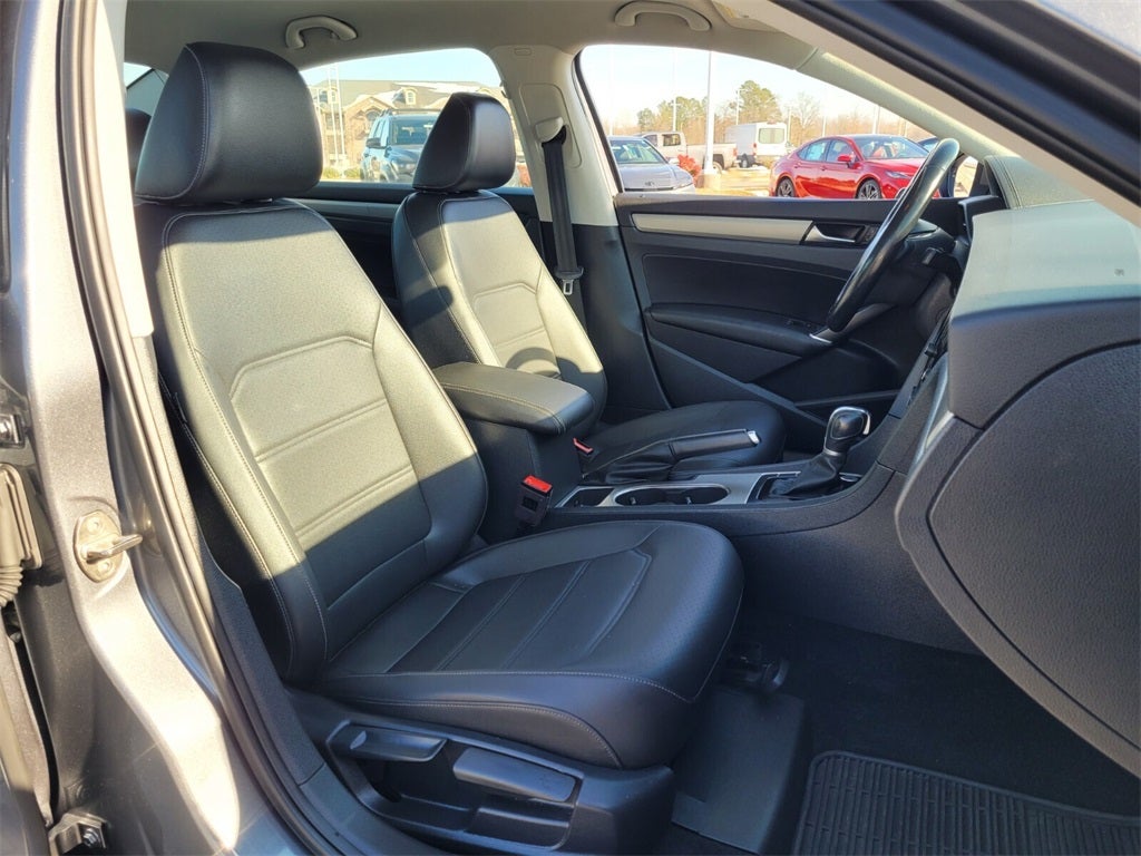 2020 Volkswagen Passat 2.0T SE