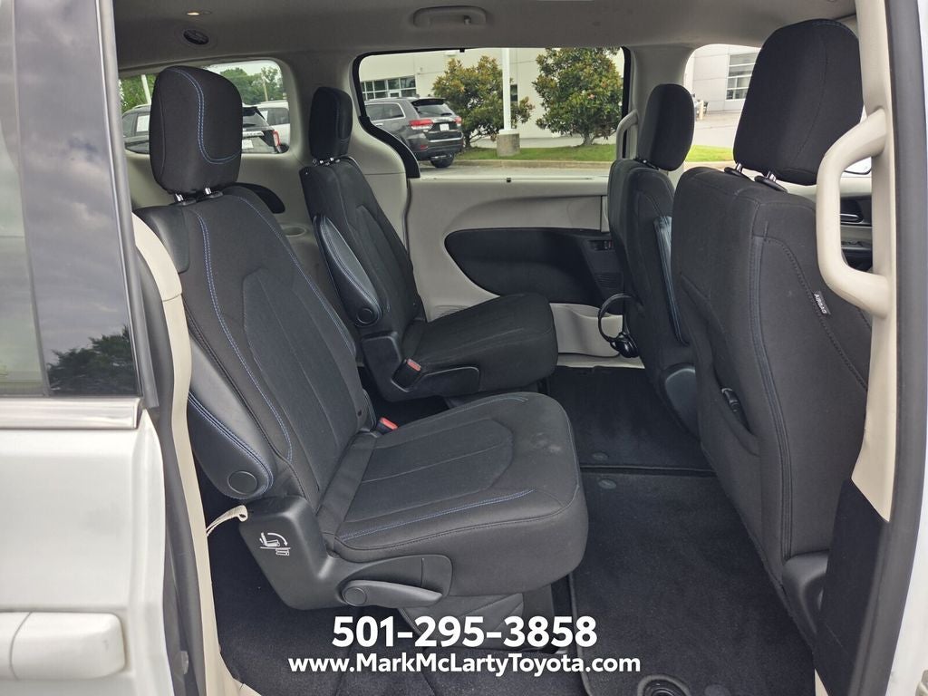 2021 Chrysler Pacifica Touring