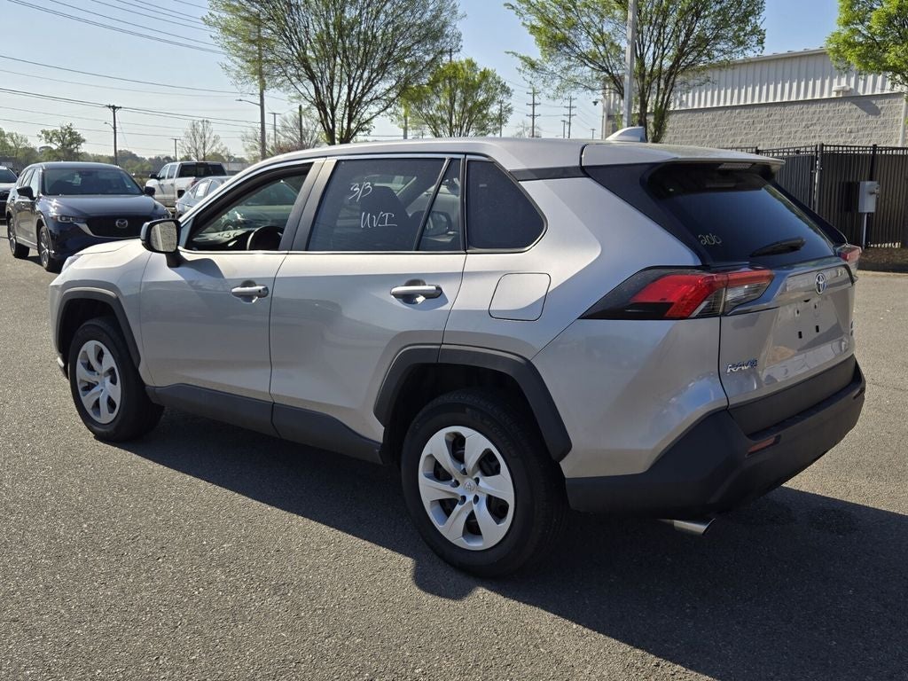 2025 Toyota RAV4 LE