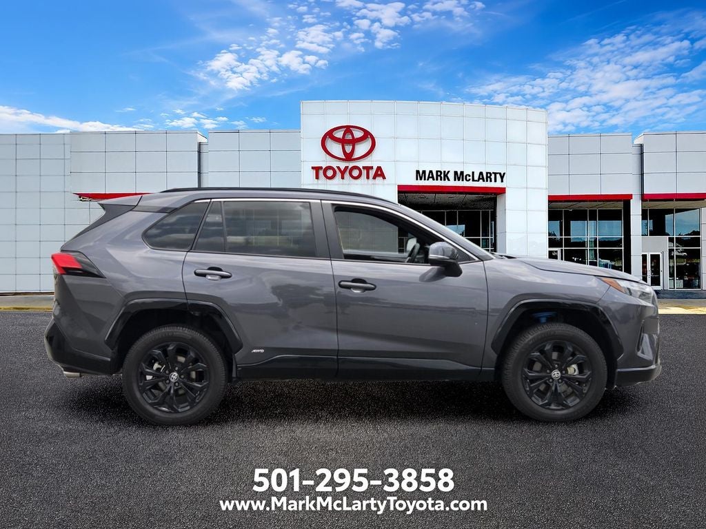 2023 Toyota RAV4 Hybrid SE