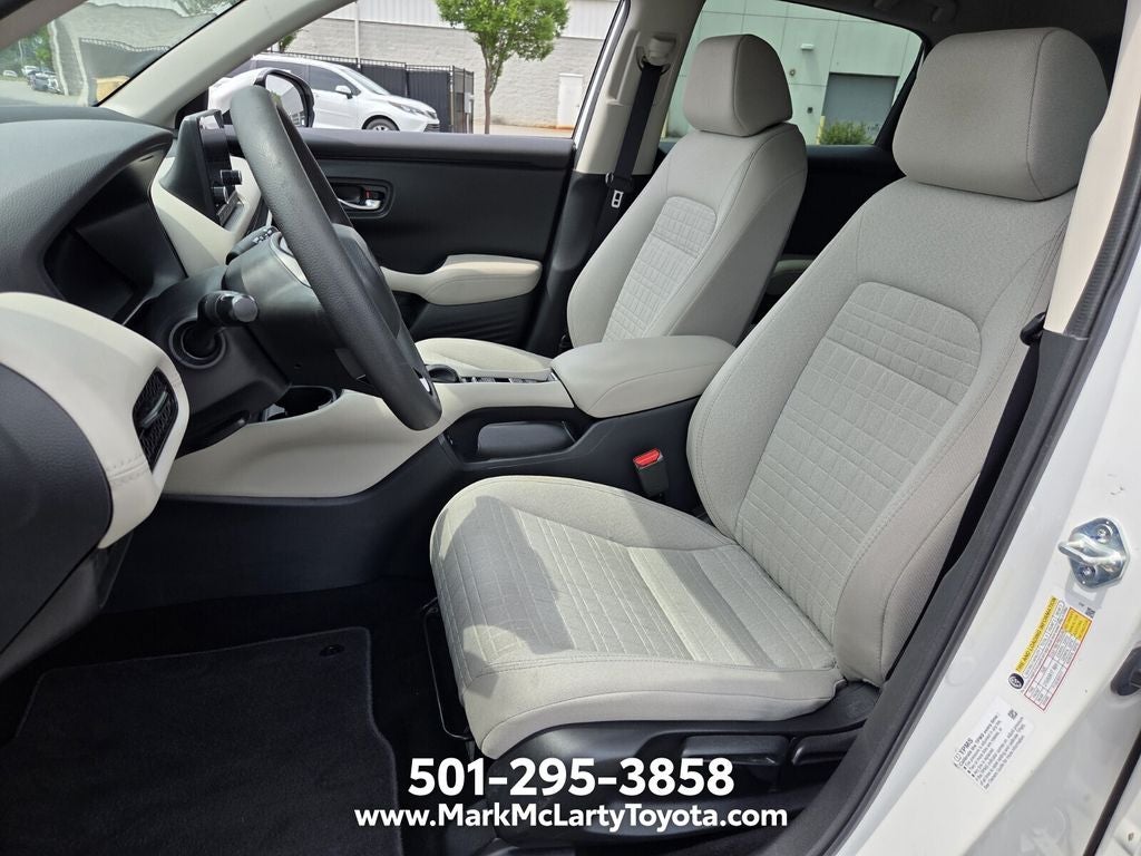 2025 Honda HR-V LX