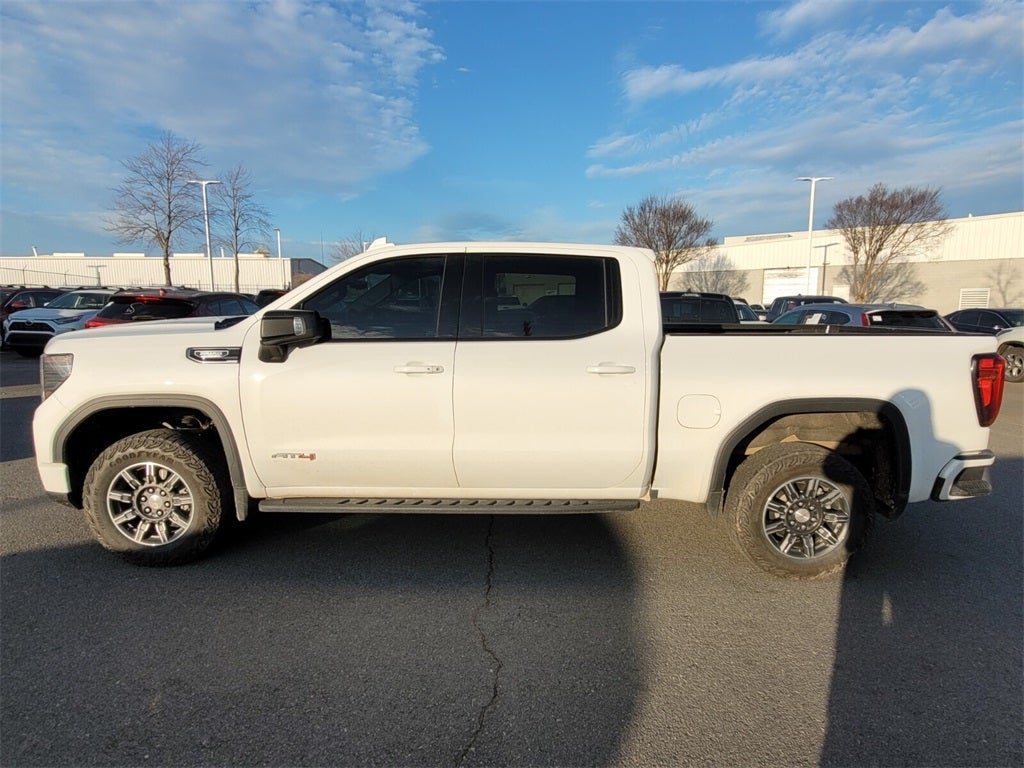 2024 GMC Sierra AT4