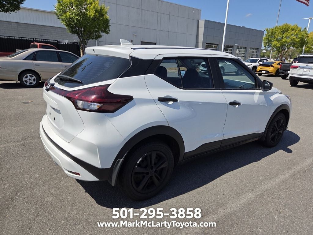 2024 Nissan Kicks S