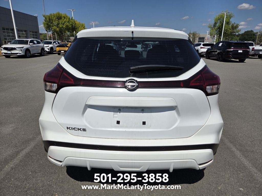 2024 Nissan Kicks S