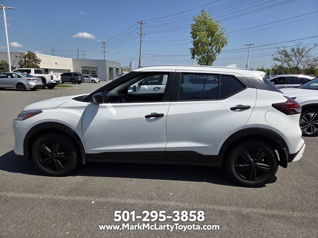 2024 Nissan Kicks S