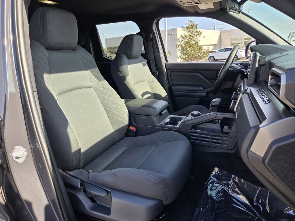 2024 Toyota TACOMA SR5 SR5