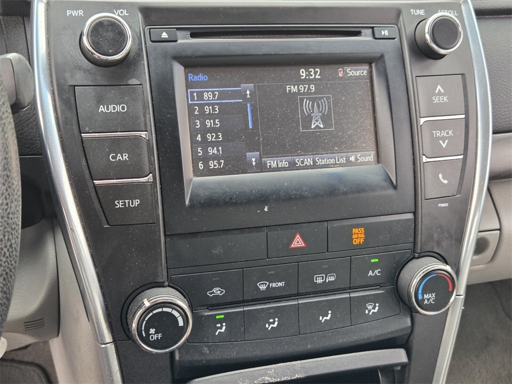 2015 Toyota CAMRY LE