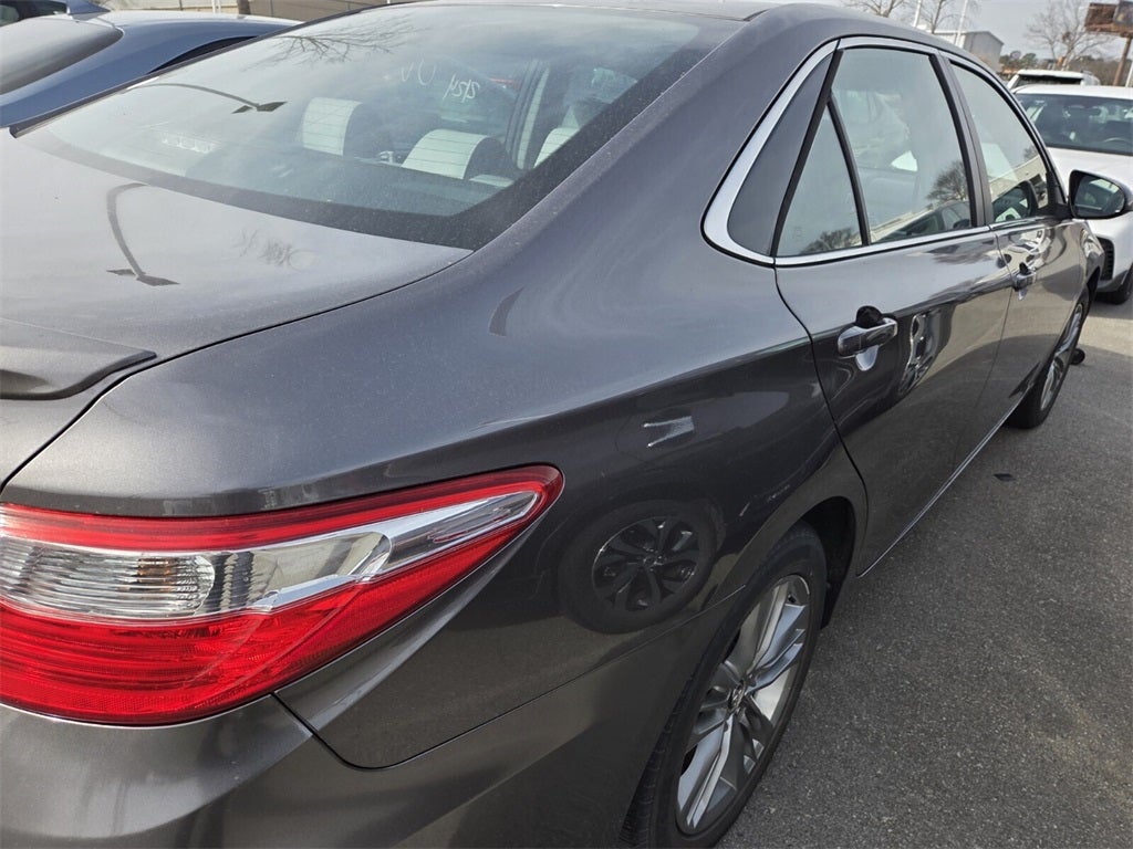 2015 Toyota CAMRY SE
