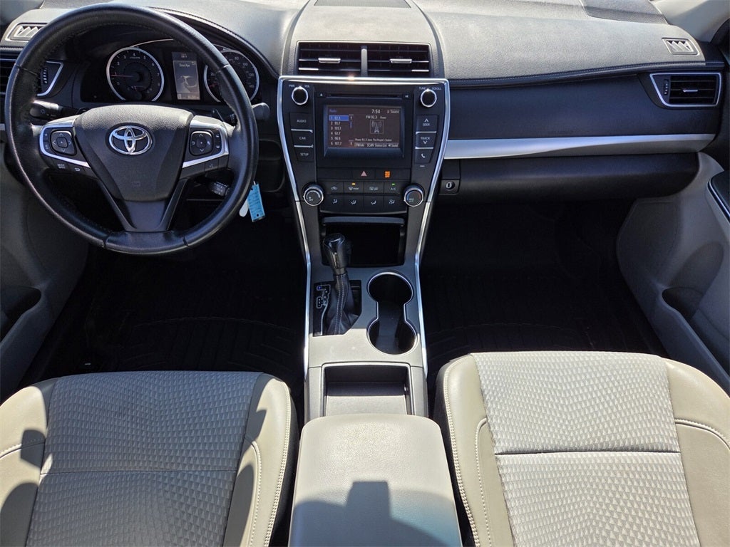 2015 Toyota CAMRY SE