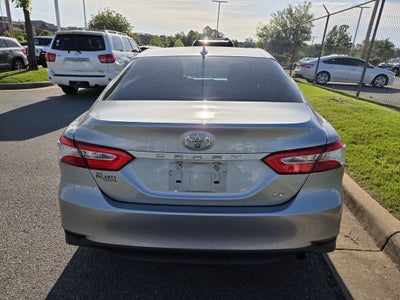 2020 Toyota CAMRY LE